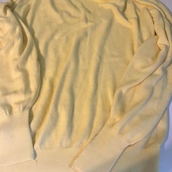L.l. Bean vintage mens lemon yellow sweater - Picture 2 of 3